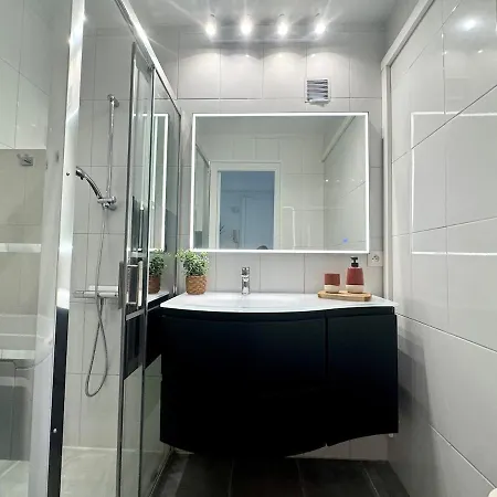 Appartamento Magnifique 2p-front De Mer-garage-juan Les Pins Antibes