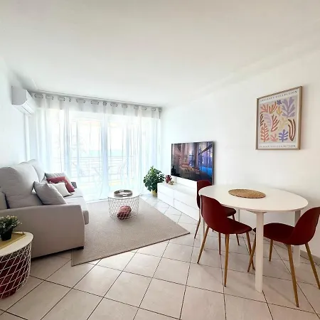 Magnifique 2p-front De Mer-garage-juan Les Pins Appartement *